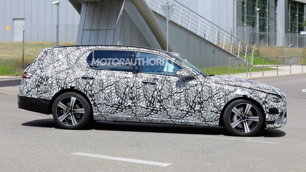 2022 MercedesBenz EClass Spy Photos