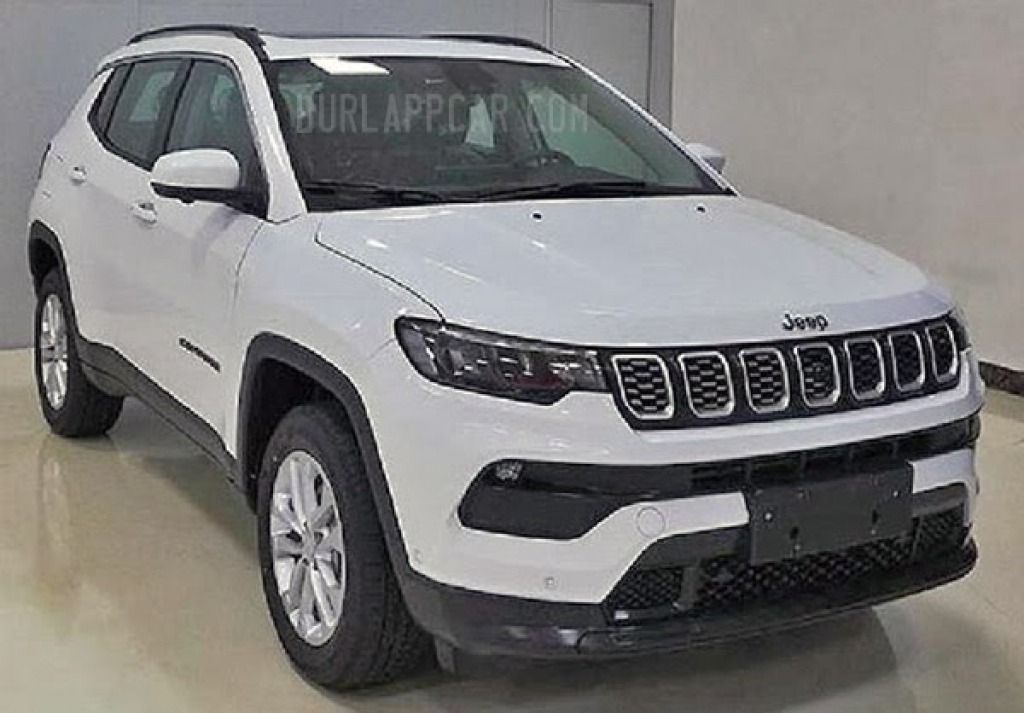 2023 Jeep Compass Interior