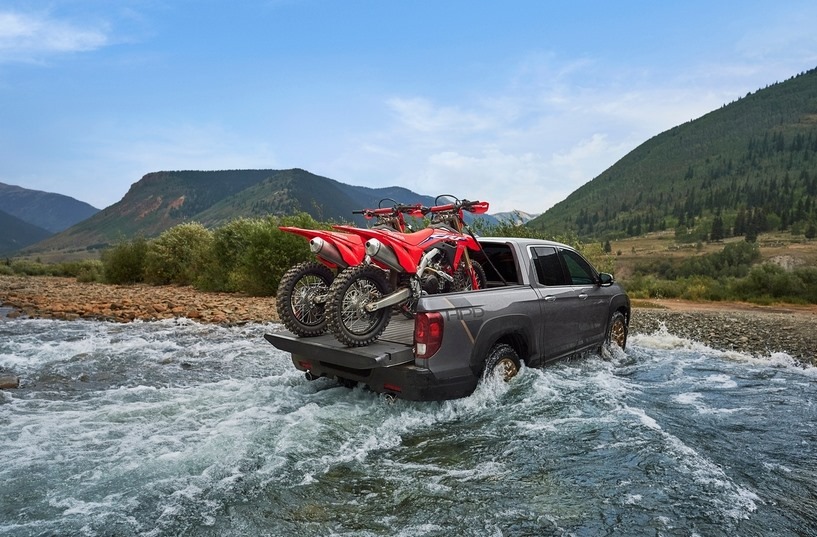2023 Honda Ridgeline Hybrid 1